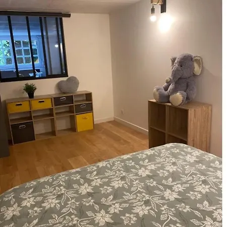 Chez Nat Et Gege Holiday home Cholet